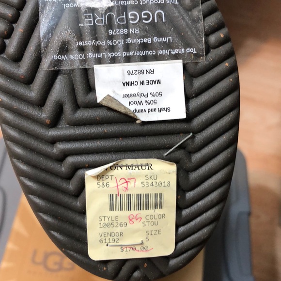 ‼️SOLD‼️Ugg boots - Picture 4 of 4